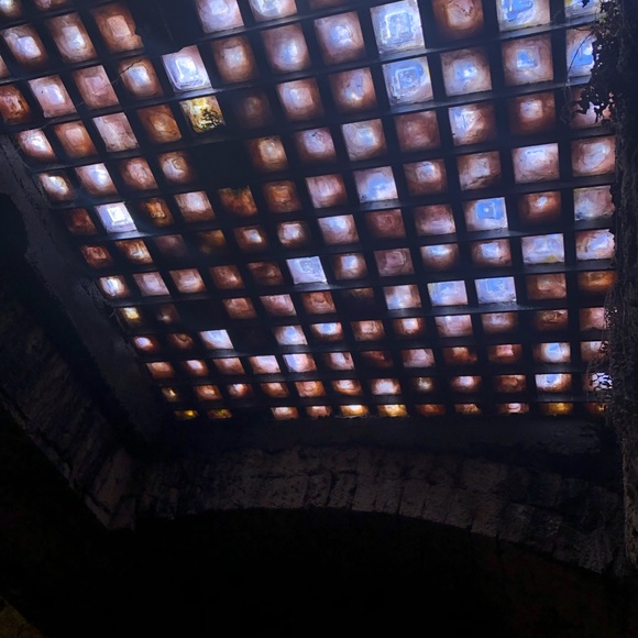 Meet your Posher, Julia - Picture 1 of 1